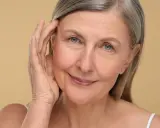 Cera dojrzała: Od kiedy? Obalamy mity i radzimy, jak dbać