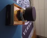 Złoty flakonik perfum Kirke Tiziana Terenzi, extrait de parfum, natural spray, prezentuje się luksusowo.